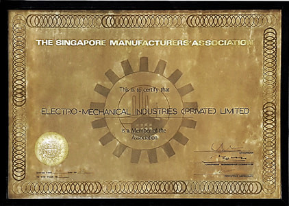 aboutphoto-4with-frame